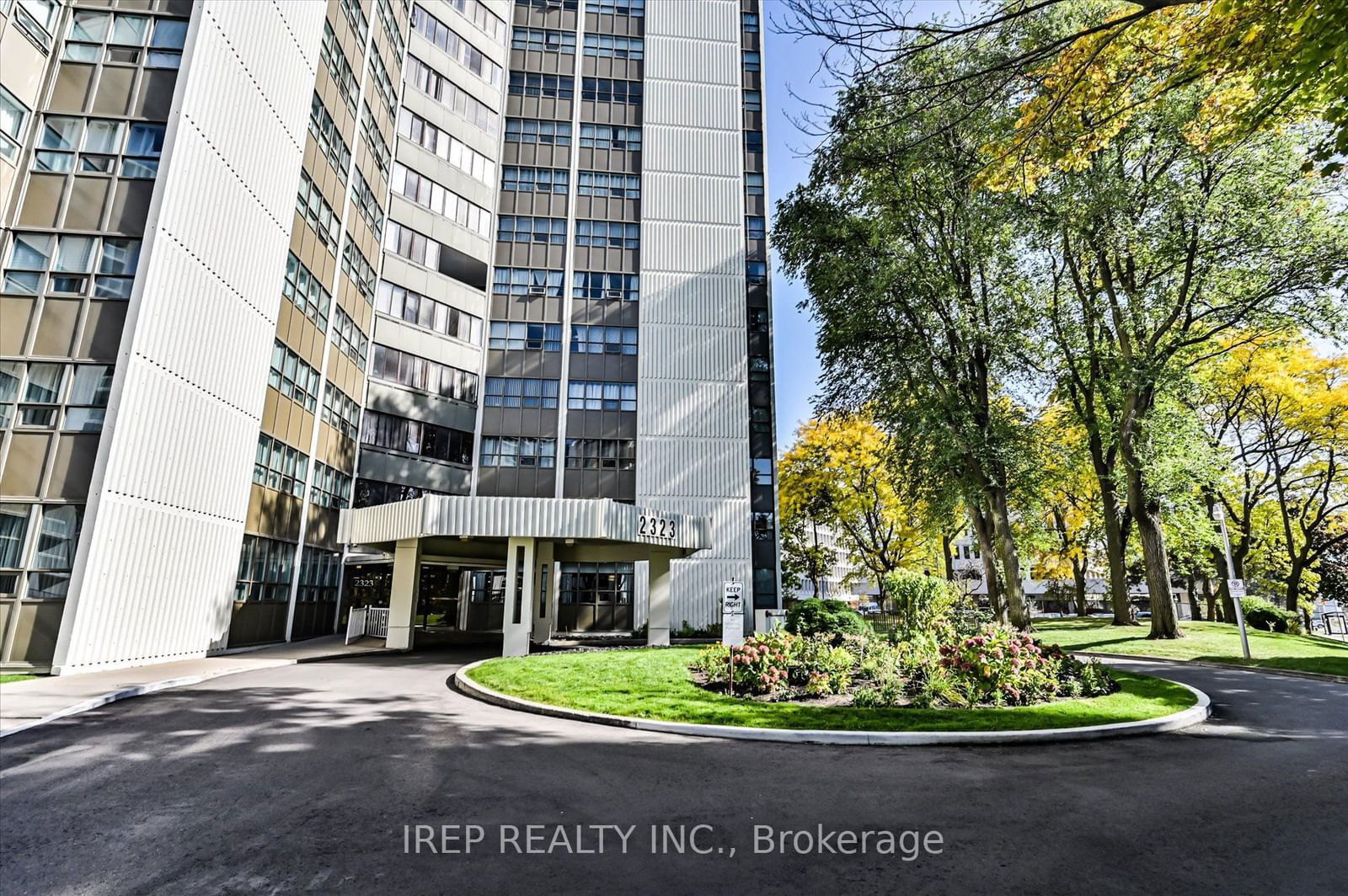 2323 Confederation Pkwy, unit 1201 for sale