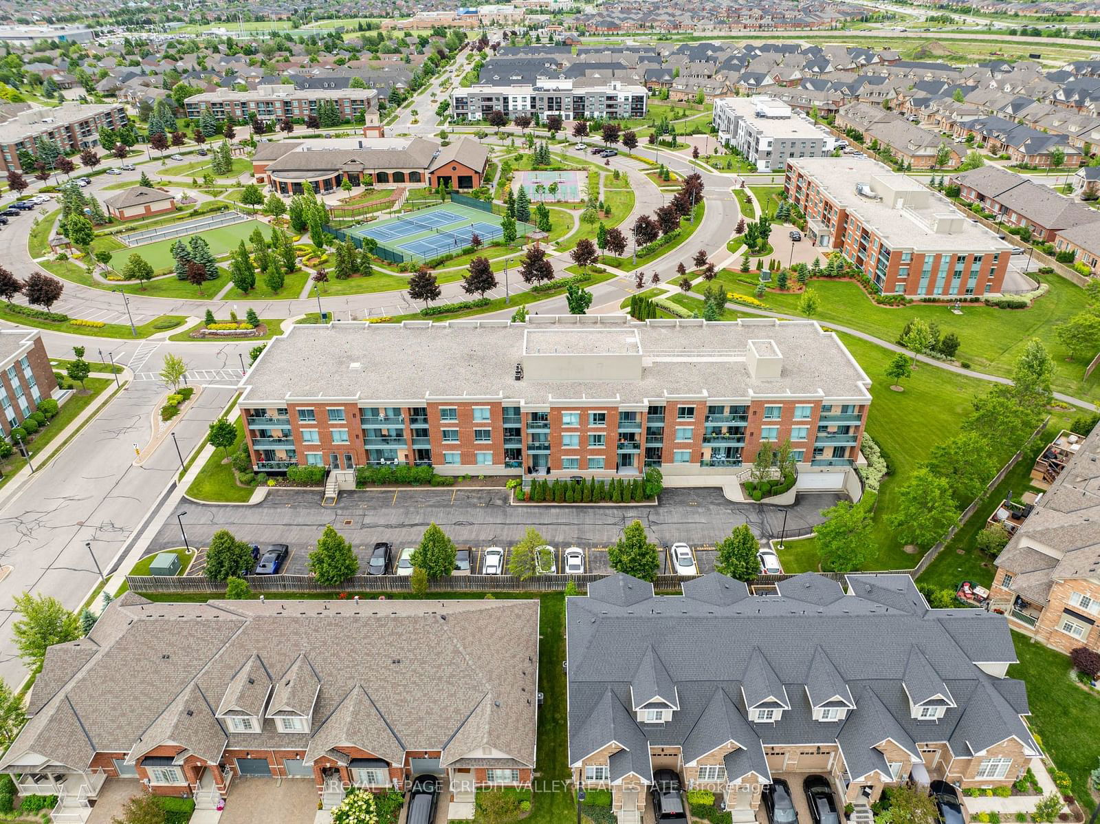 The Berkeley Condos, Brampton, Toronto