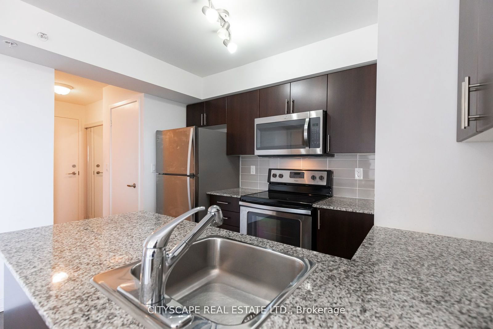 1410 Dupont St, unit 1907 for rent