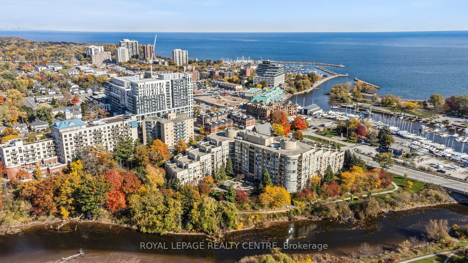 2511 Lakeshore Rd W, unit 606 for sale