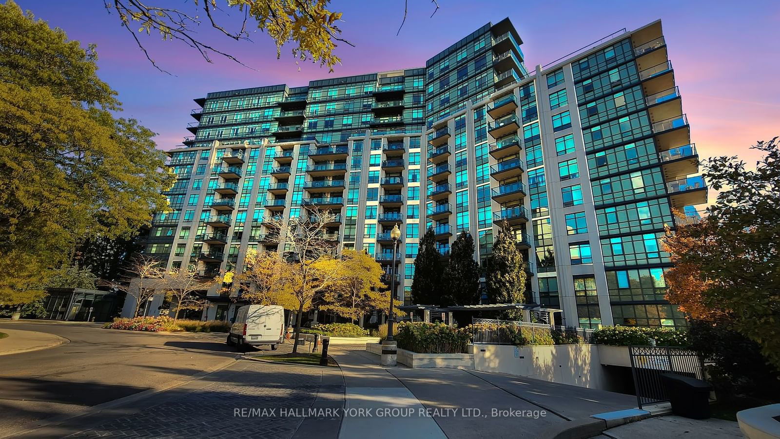 The James Club Condos, Etobicoke, Toronto