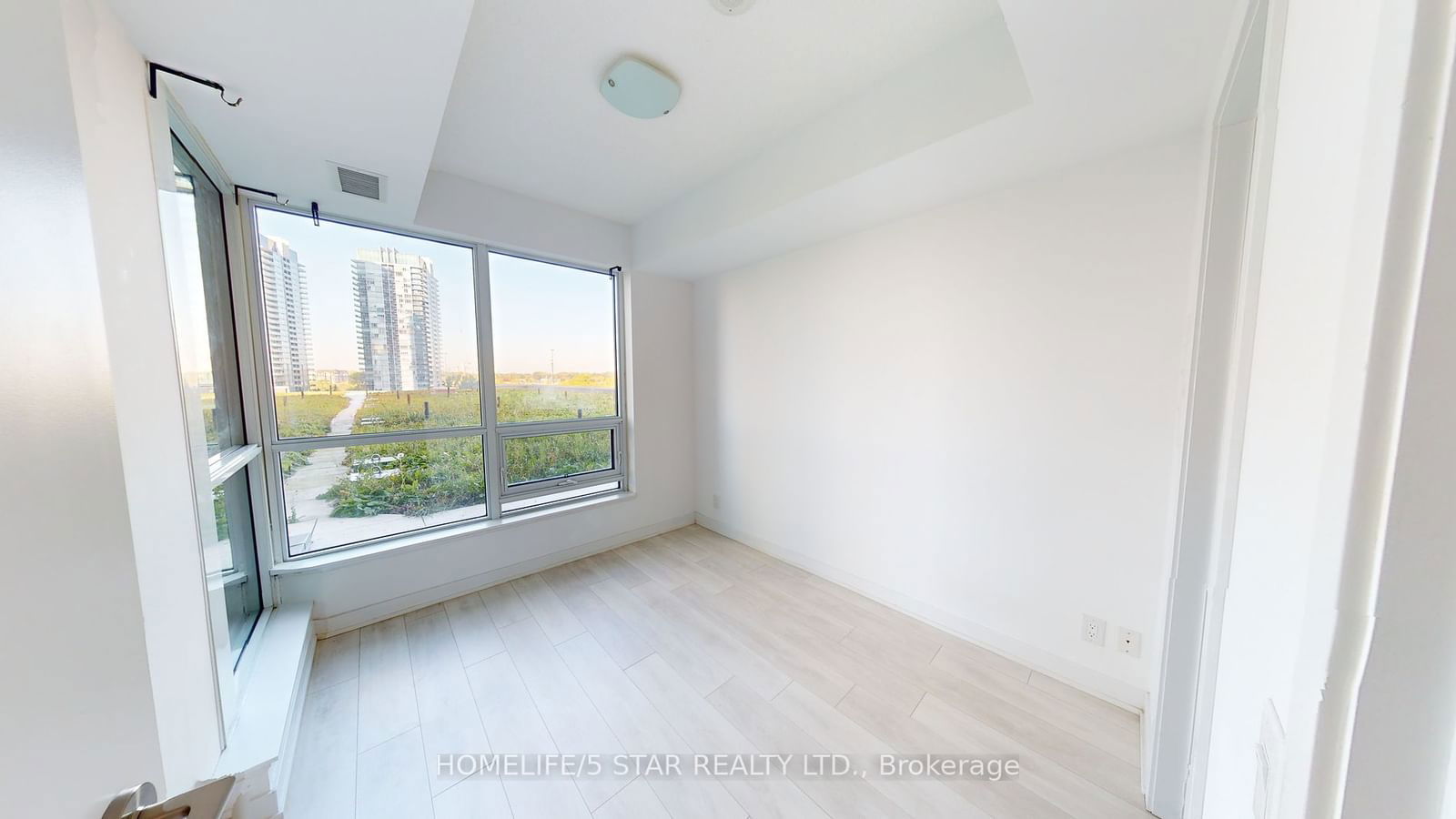 2200 Lake Shore Blvd W, unit 906 for rent