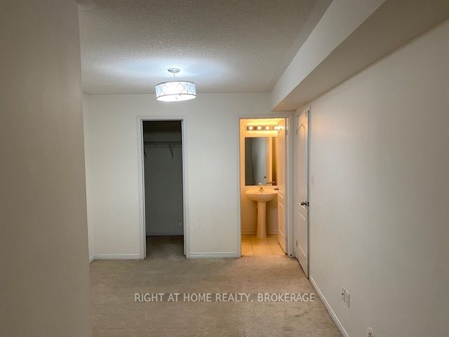 35 HAYS Blvd, unit 6 for rent