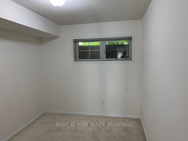 35 HAYS Blvd, unit 6 for rent