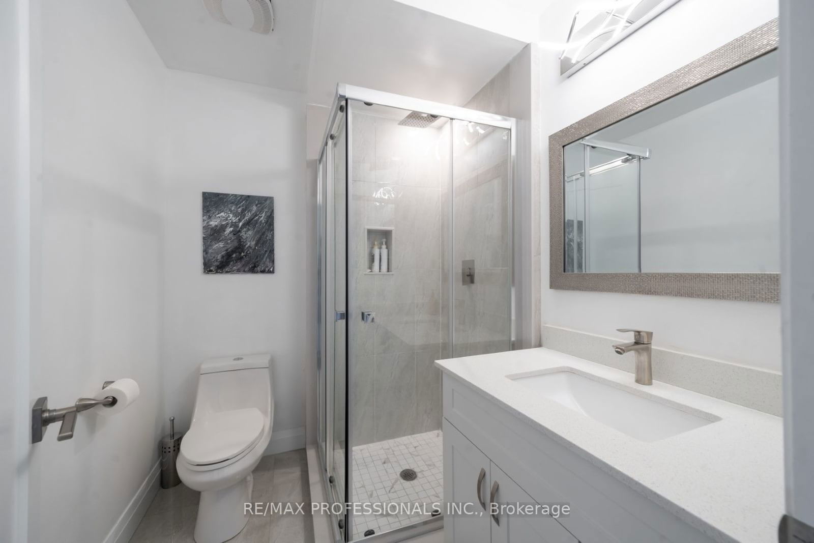 1128 Dundas St W, unit 110 for sale