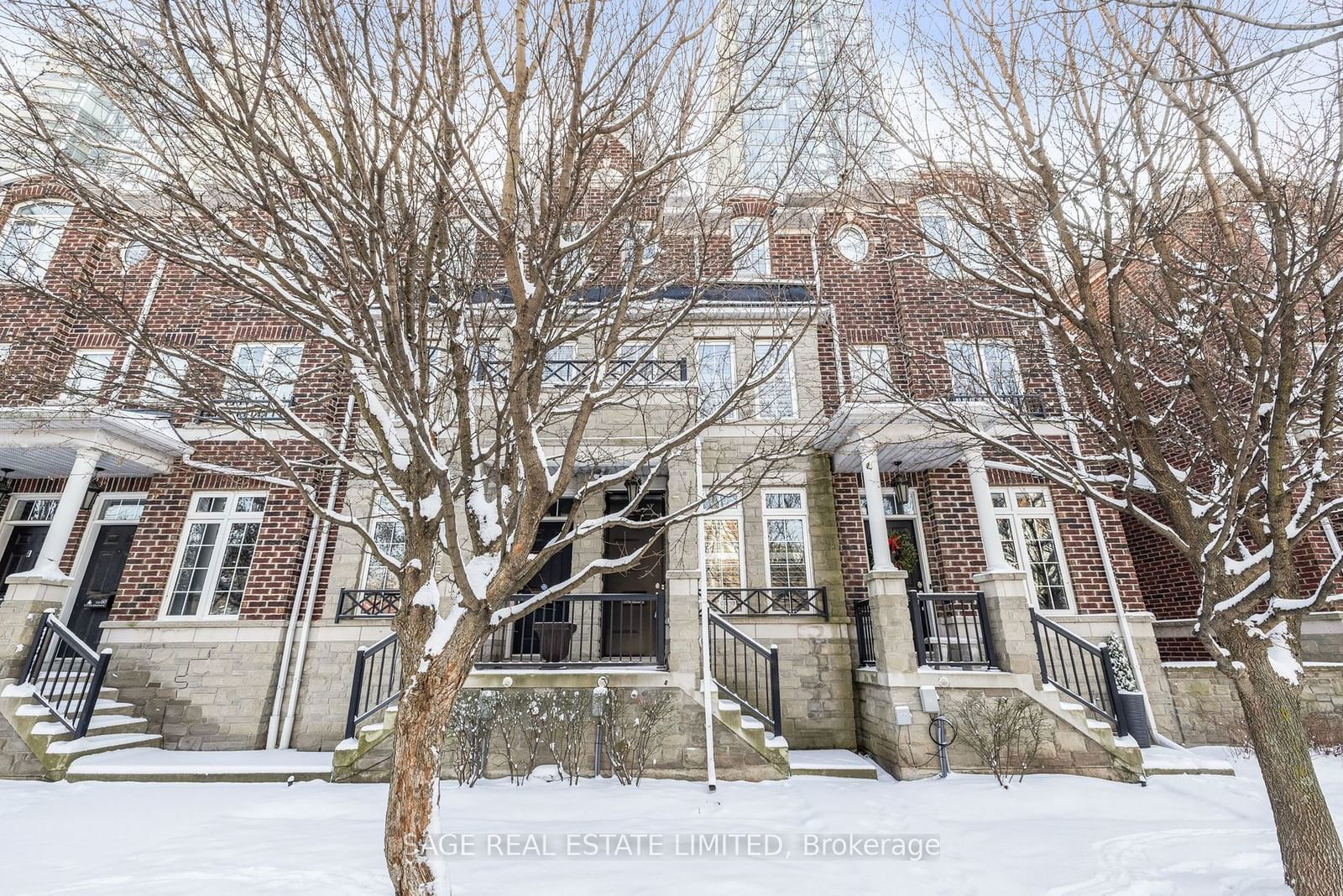 Windermere by The Lake Townhomes, West End, Toronto