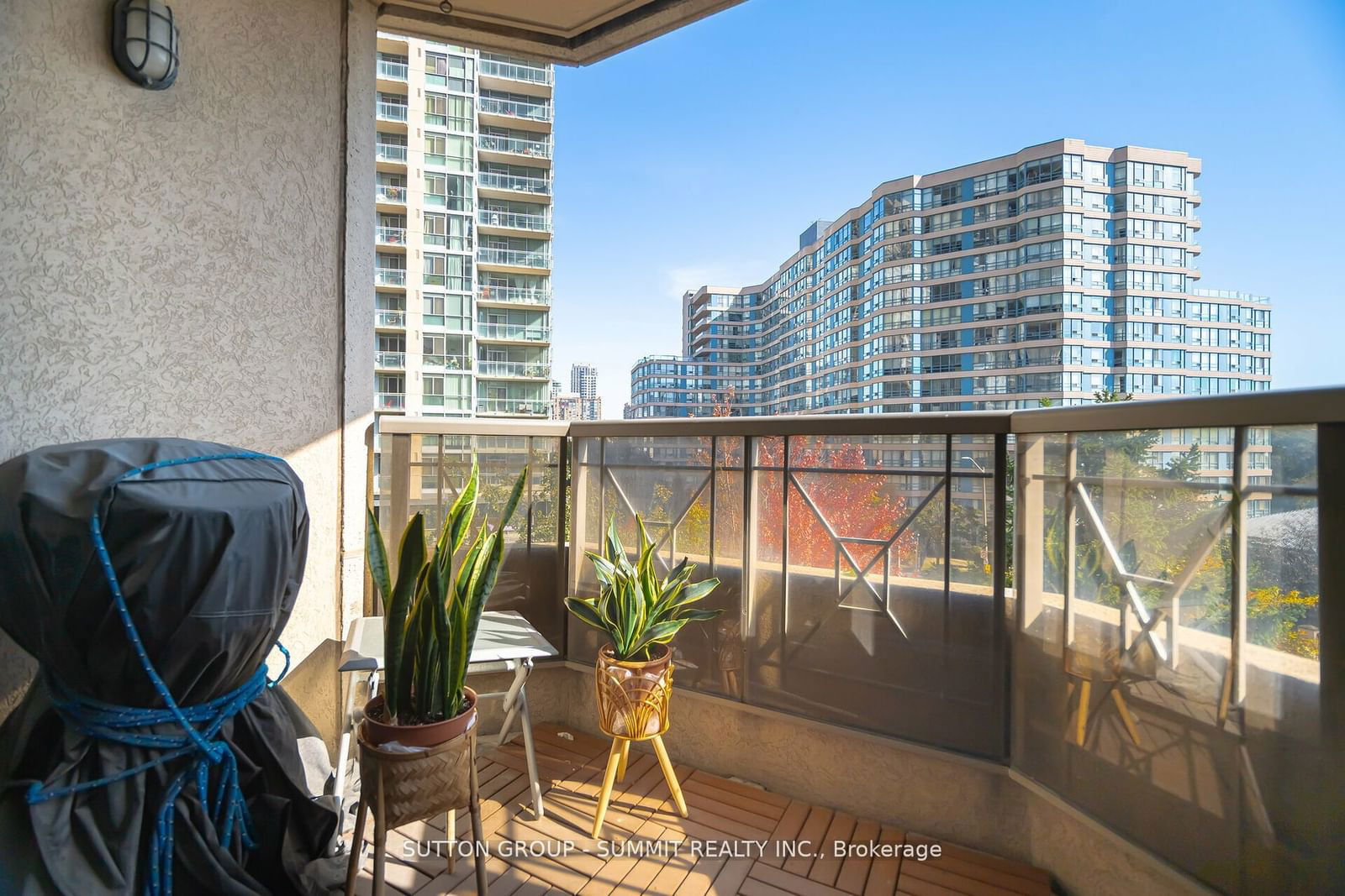 3880 Duke Of York Blvd, unit 409 for sale