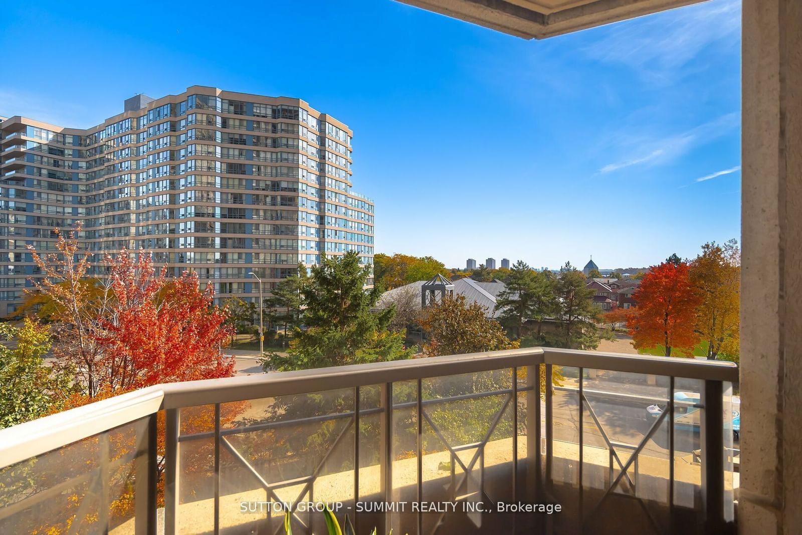 3880 Duke Of York Blvd, unit 409 for sale