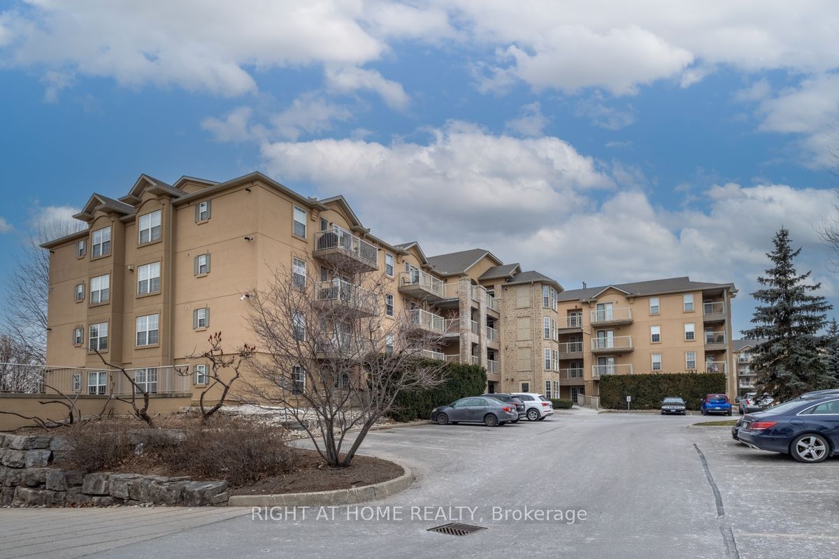 Abbey Oaks II Condos, Oakville, Toronto