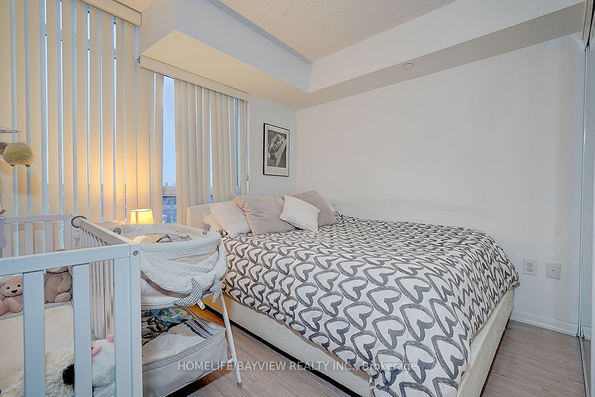 800 Lawrence Ave W, unit 1723 for sale