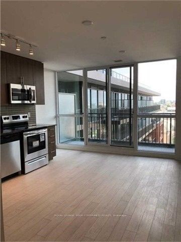 3091 Dufferin St, unit 813 for rent