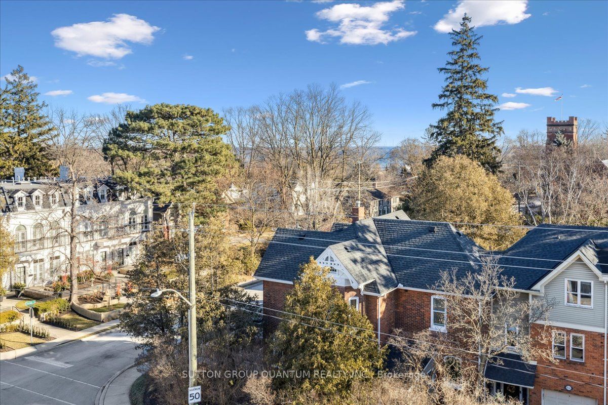 Robinson Terrace Condos, Oakville, Toronto