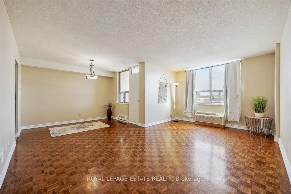 2835 Islington Ave E, unit 508 for sale