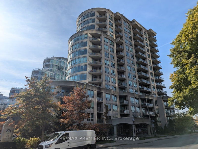 88 Palace Pier Crt, unit 301 for rent