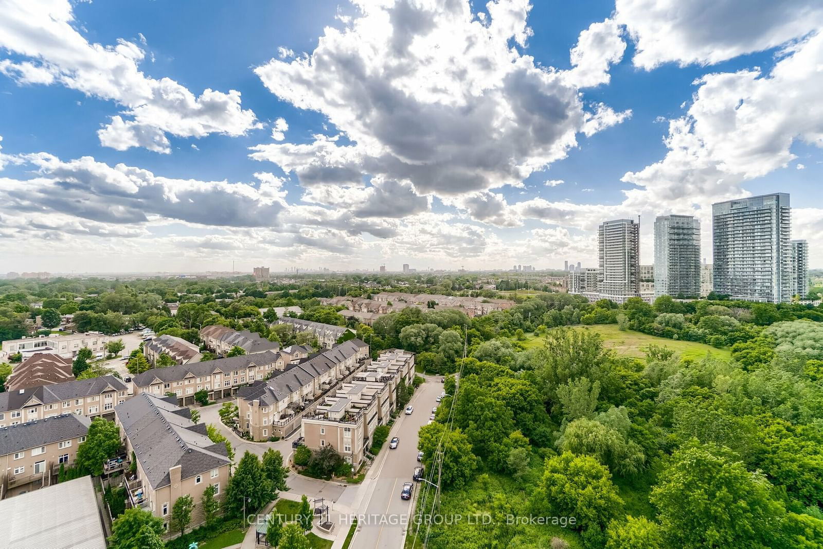 Beyond The Sea - North Tower, Etobicoke, Toronto