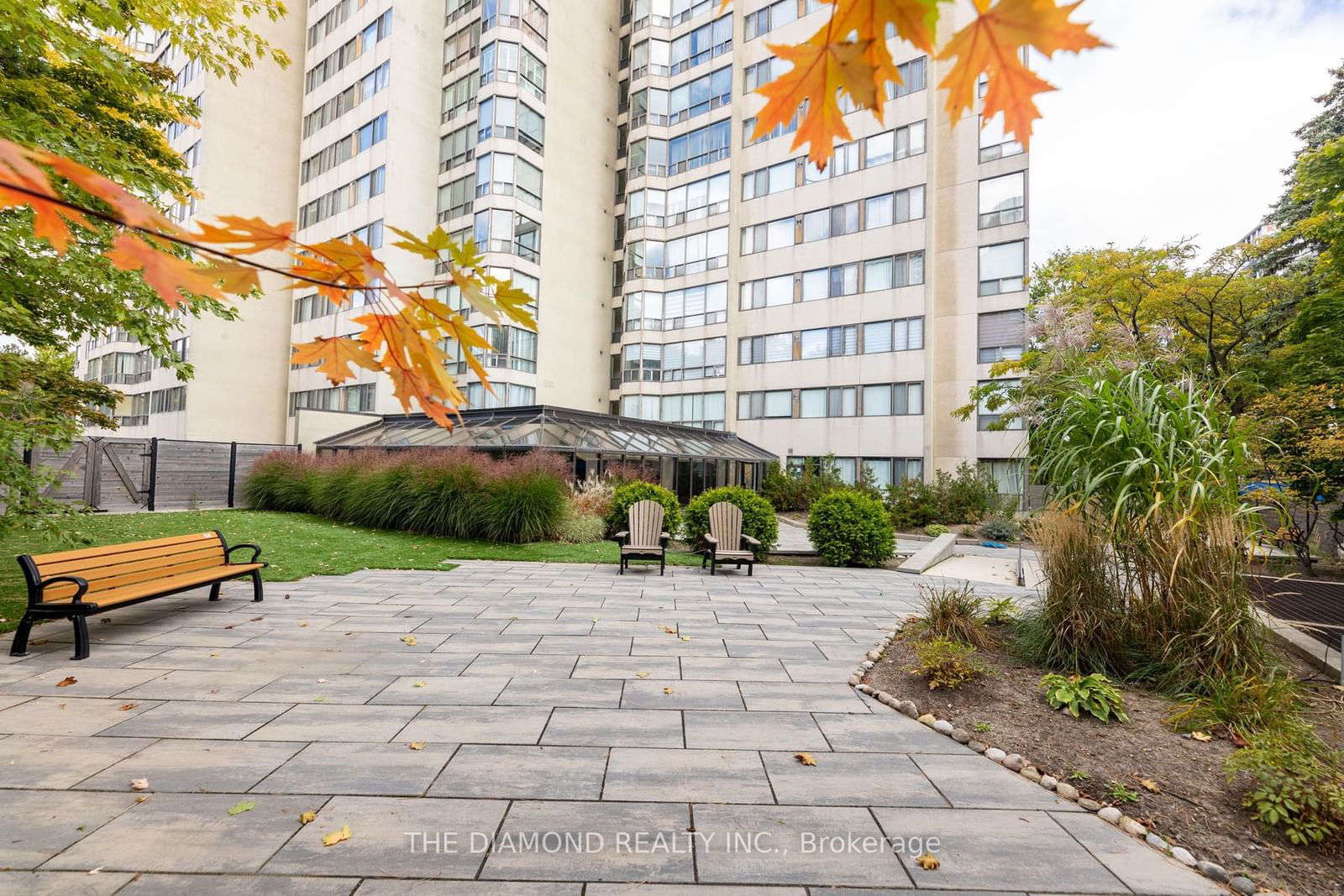 Sherwood Towers Condos, Mississauga, Toronto