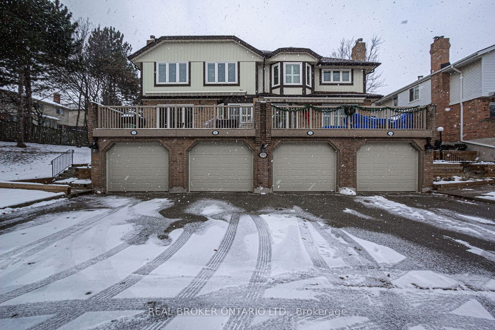 Villas of Nelson Heights, Burlington, Toronto