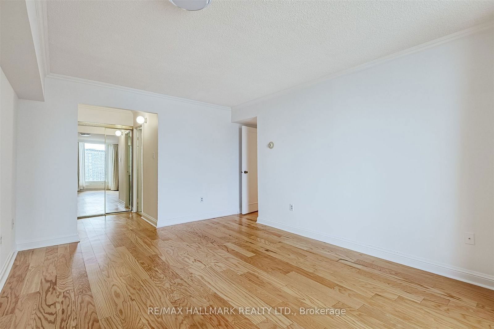 2045 Lake Shore Blvd W, unit 2706 for sale