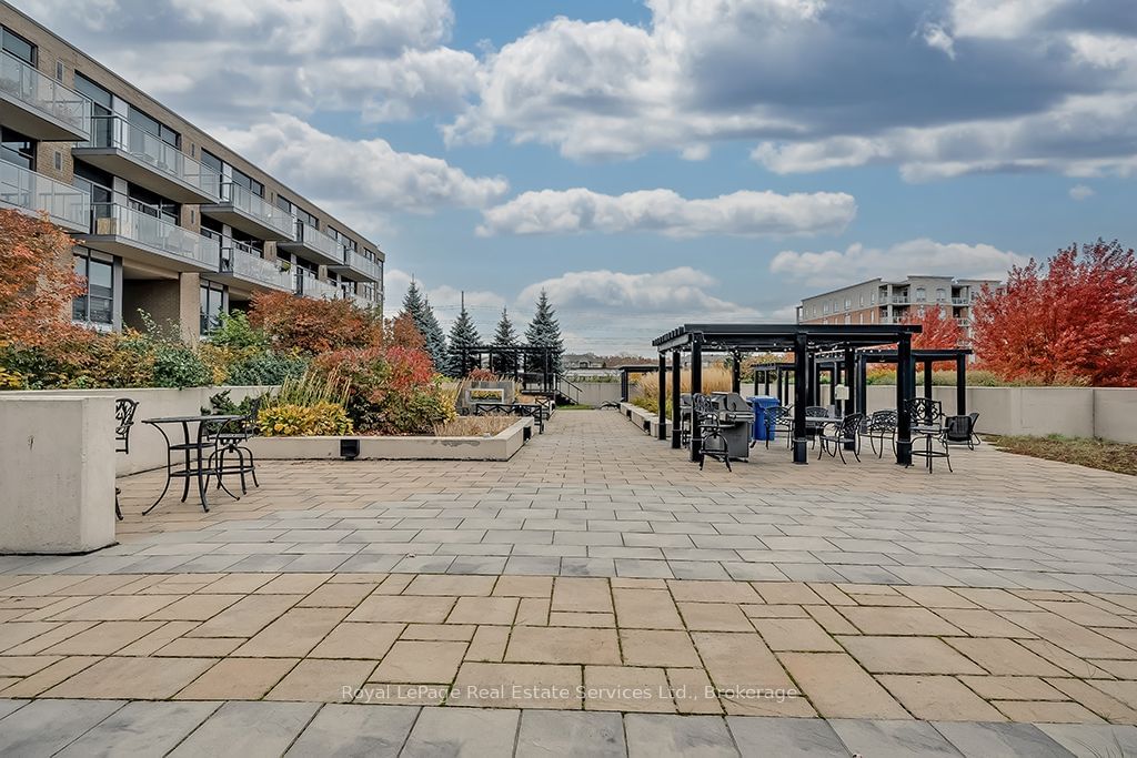 The Ironstone Condos, Burlington, Toronto