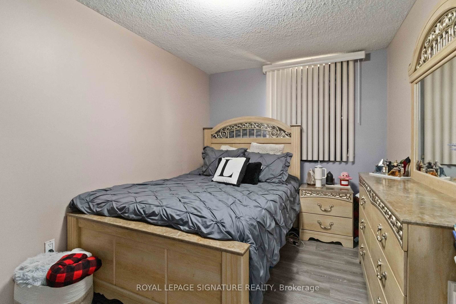 1615 Bloor St, unit 512 for sale