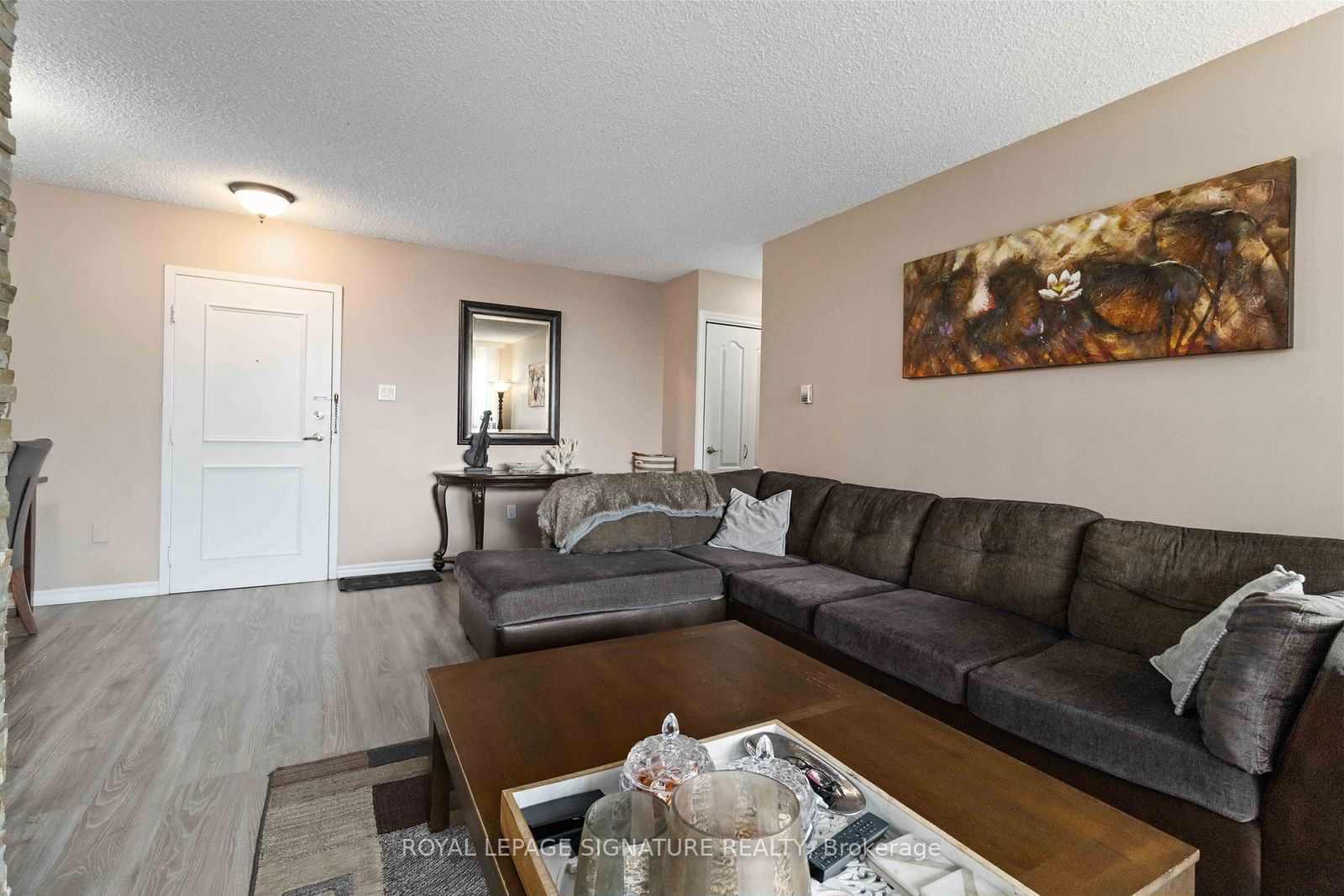 1615 Bloor St, unit 512 for sale