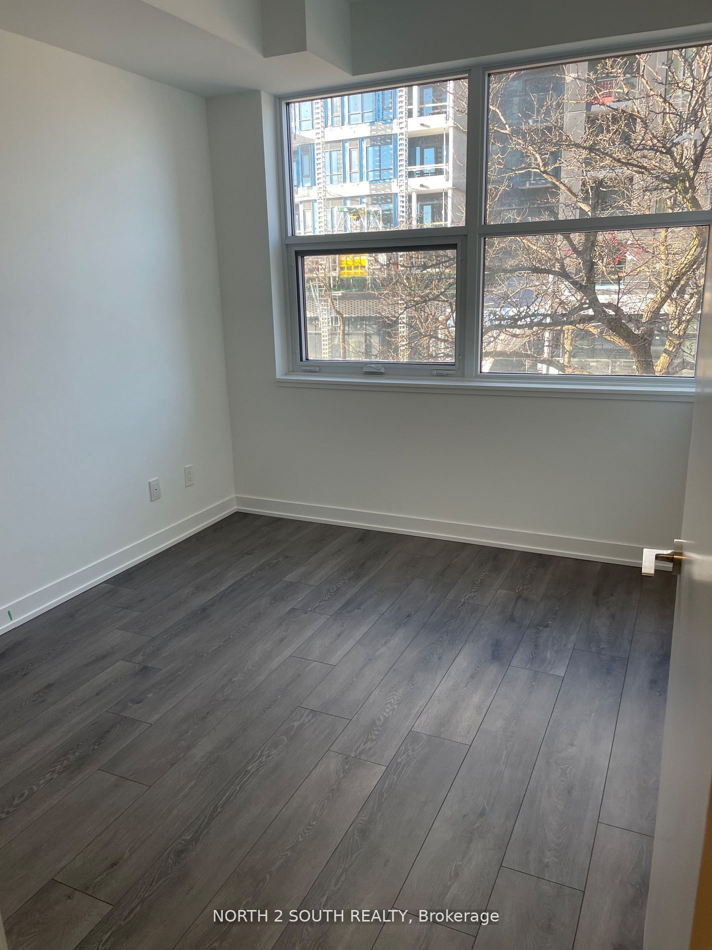 1787 St Clair Ave W, unit 213 for rent