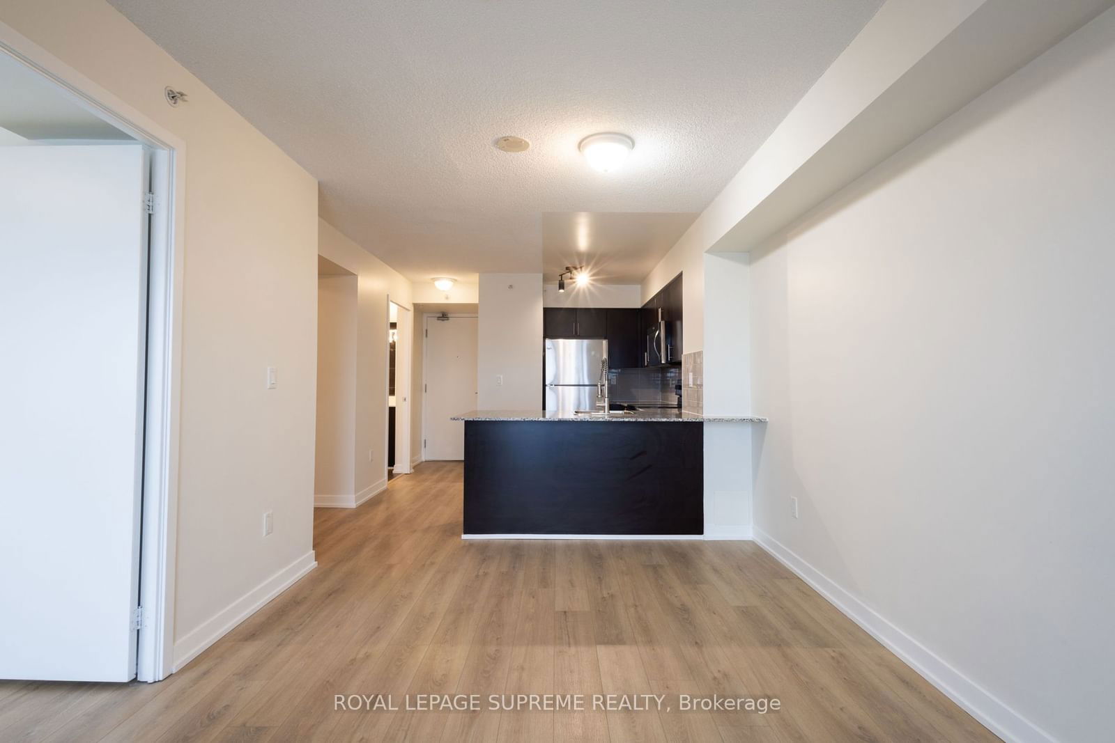 1420 Dupont St, unit 1006 for rent