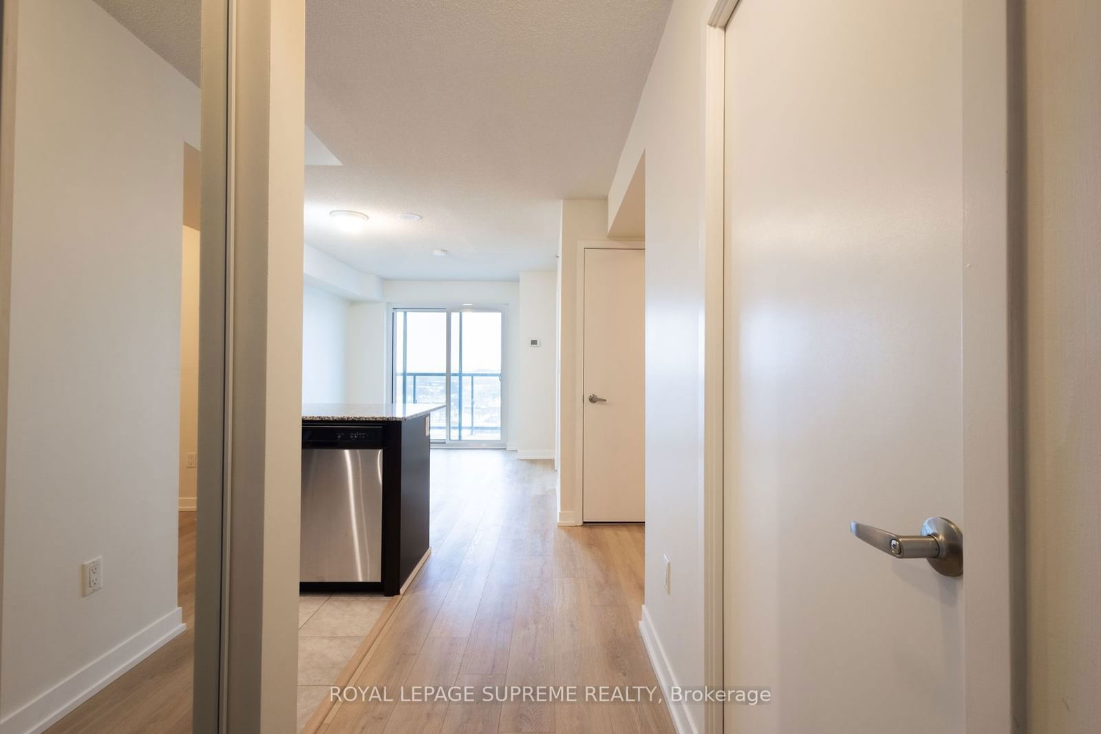 1420 Dupont St, unit 1006 for rent