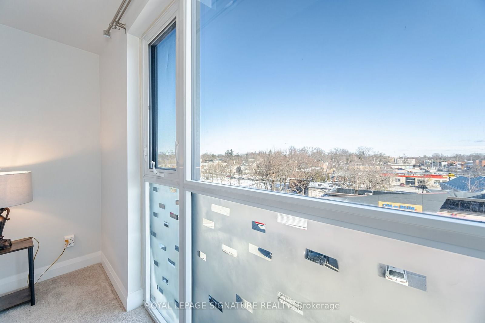 1 Hurontario St, unit 405 for sale