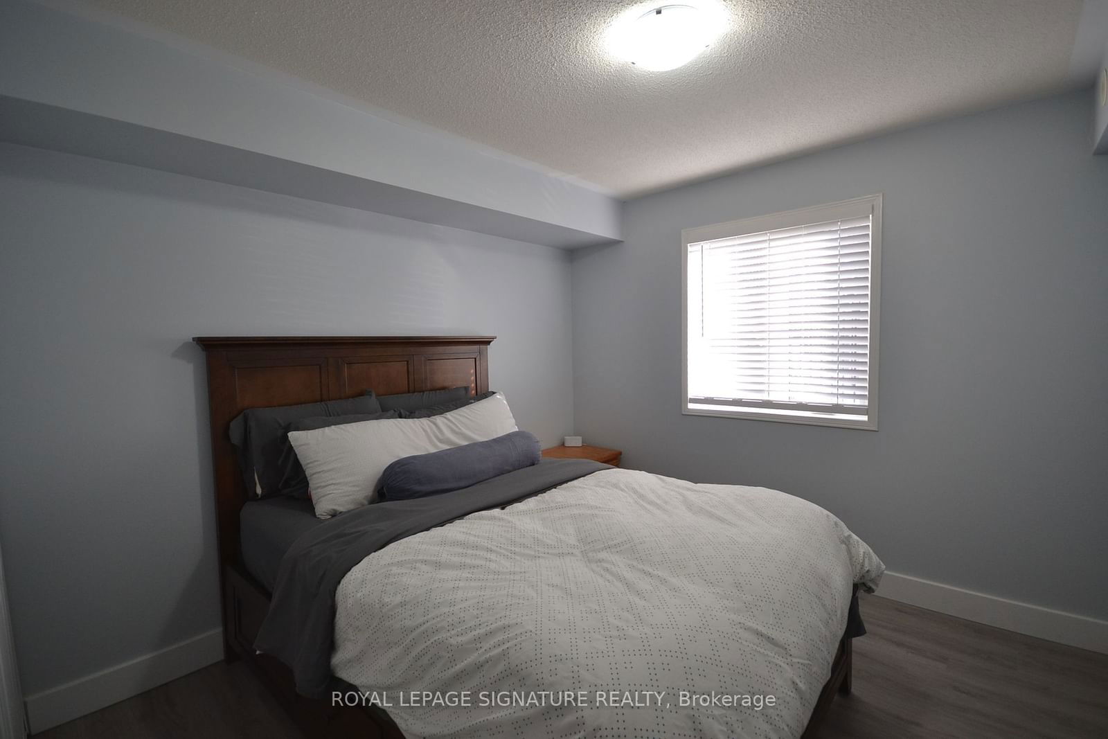 4975 Southampton Dr, unit 161 for rent