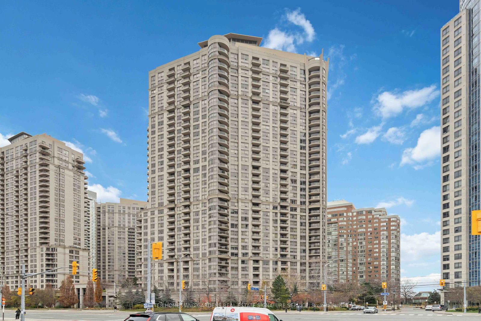 310 Burnhamthorpe Rd W, unit 2111 for rent