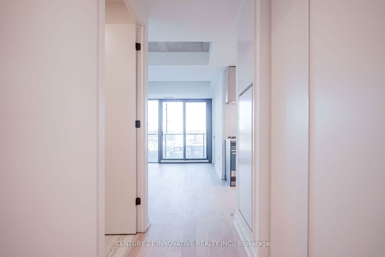 2625 Dundas St W, unit 412 for rent