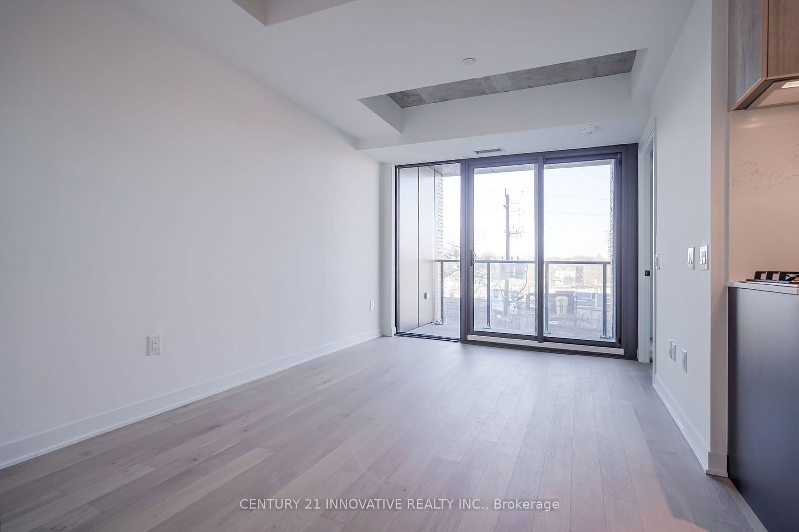 2625 Dundas St W, unit 412 for rent