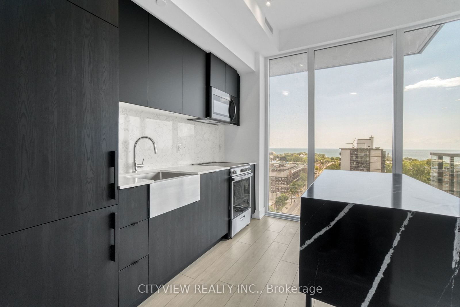 270 Dufferin St, unit 1104 for sale