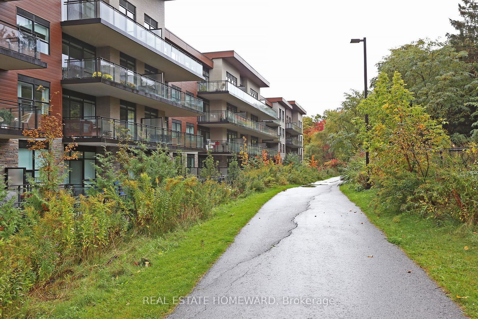 The Craftsman Condos, Mississauga, Toronto