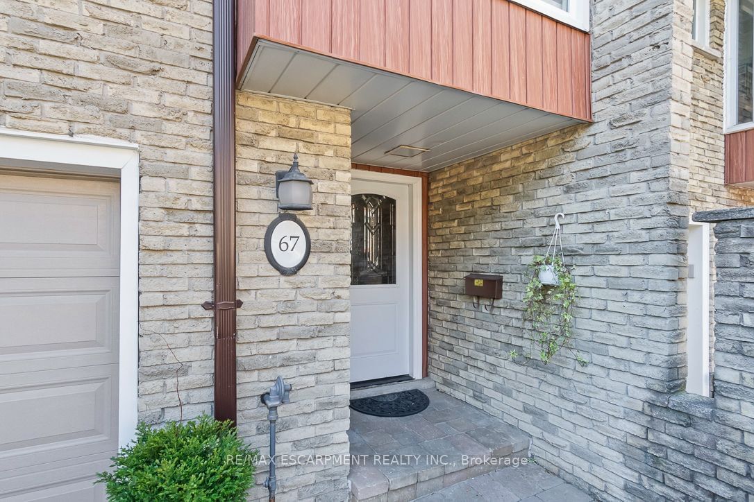 915 Inverhouse Drive Townhomes, Mississauga, Toronto