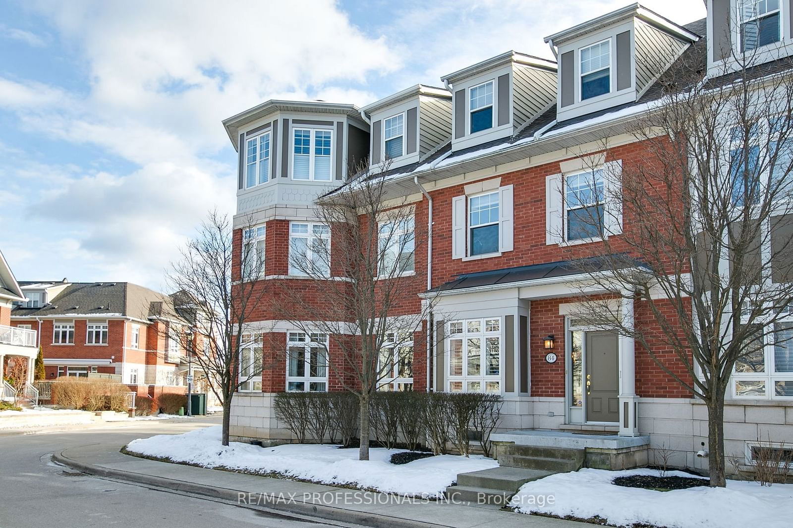 Port Credit Townhomes, Mississauga, Toronto