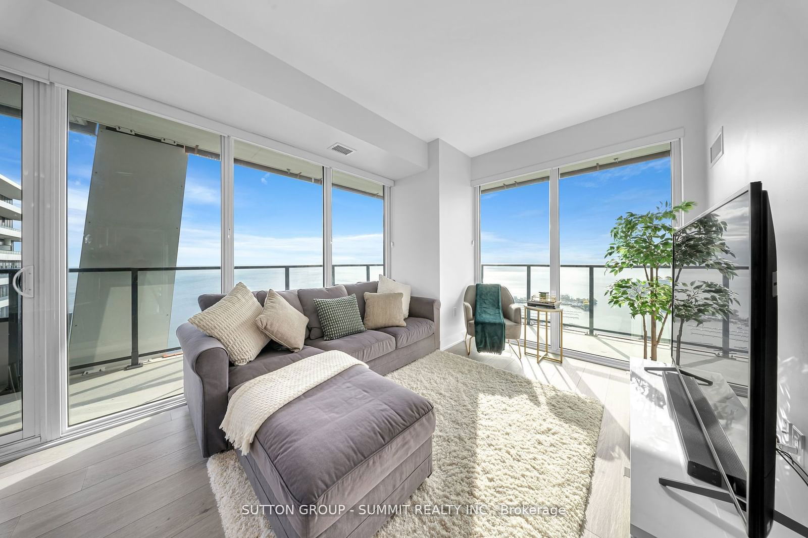 30 Shore Breeze Dr, unit 4910 for sale