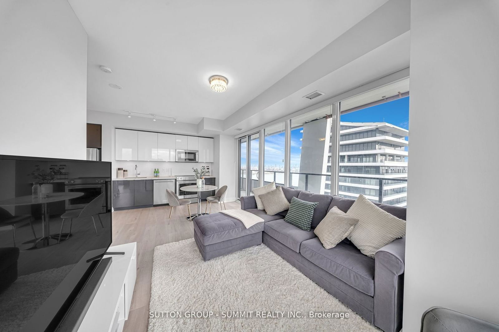 30 Shore Breeze Dr, unit 4910 for sale