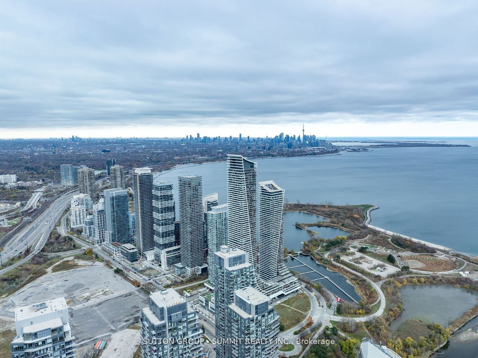 Sky Tower at Eau Du Soleil Condos, Etobicoke, Toronto