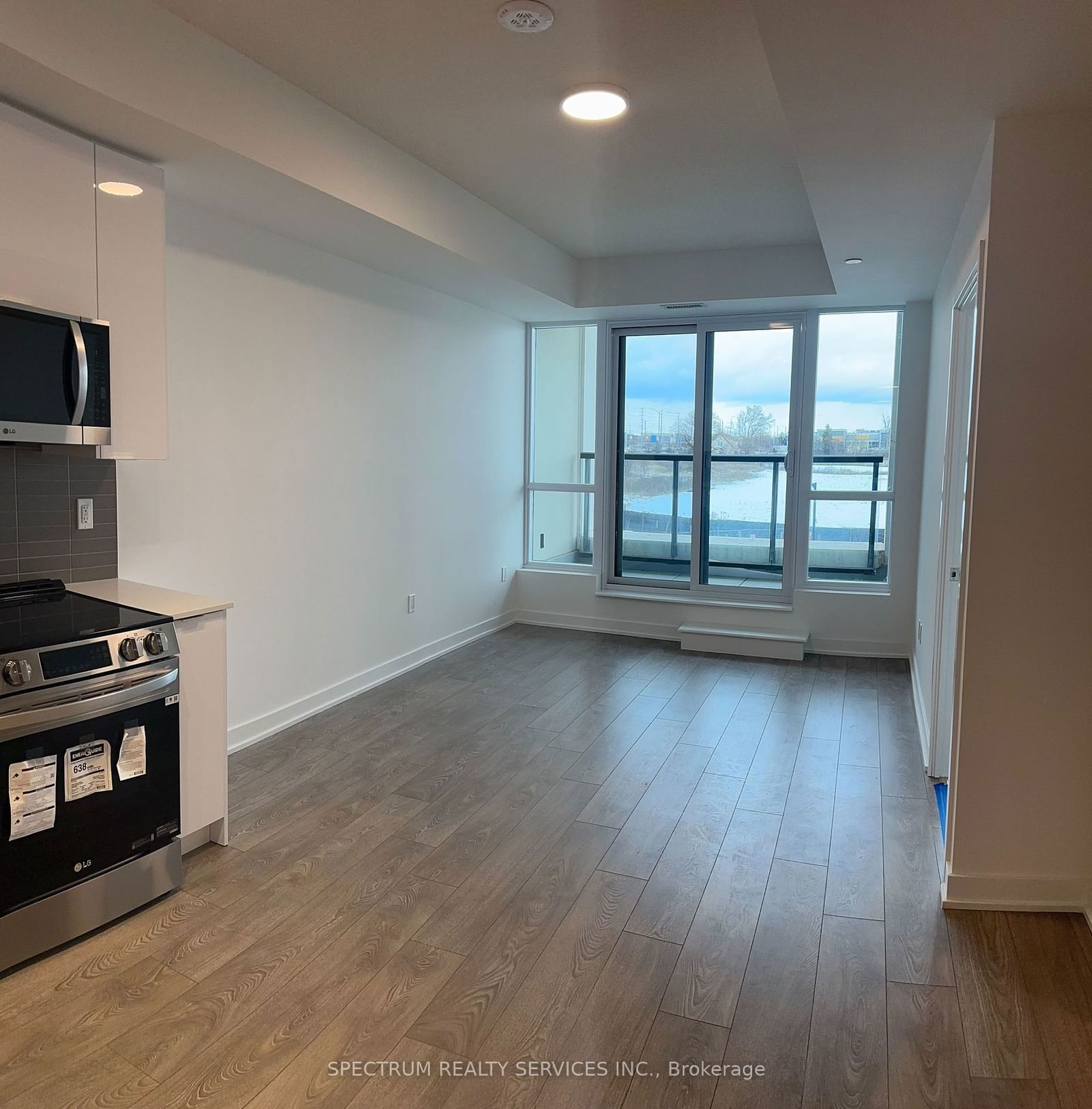 225 Malta Ave, unit 220 for rent