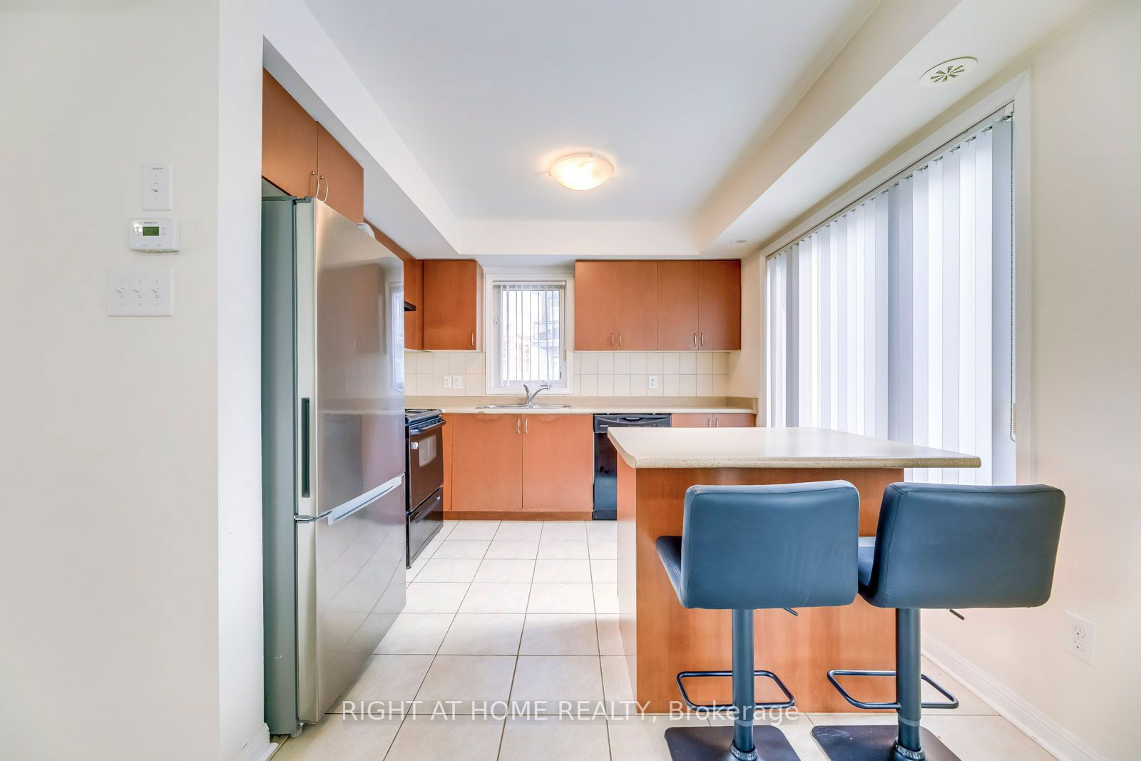 5650 Winston Churchill Blvd, unit 70 for rent