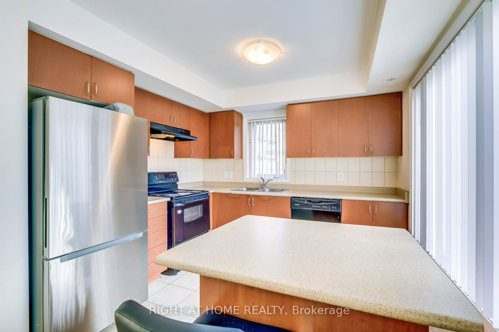 5650 Winston Churchill Blvd, unit 70 for rent