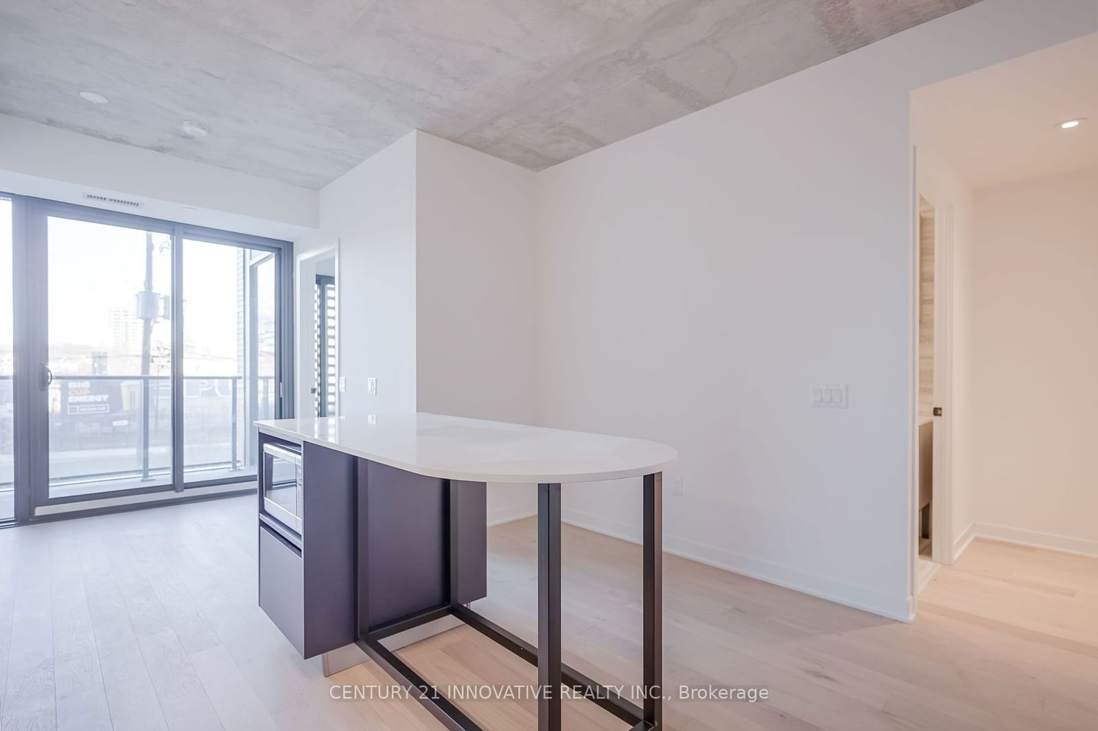 2625 Dundas St W, unit 311 for rent