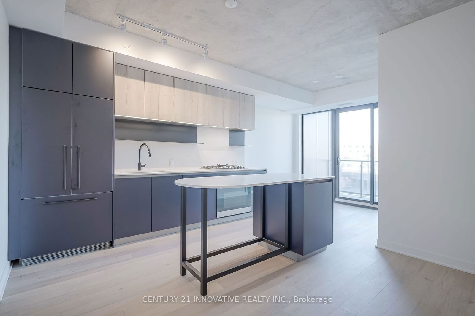 2625 Dundas St W, unit 311 for rent