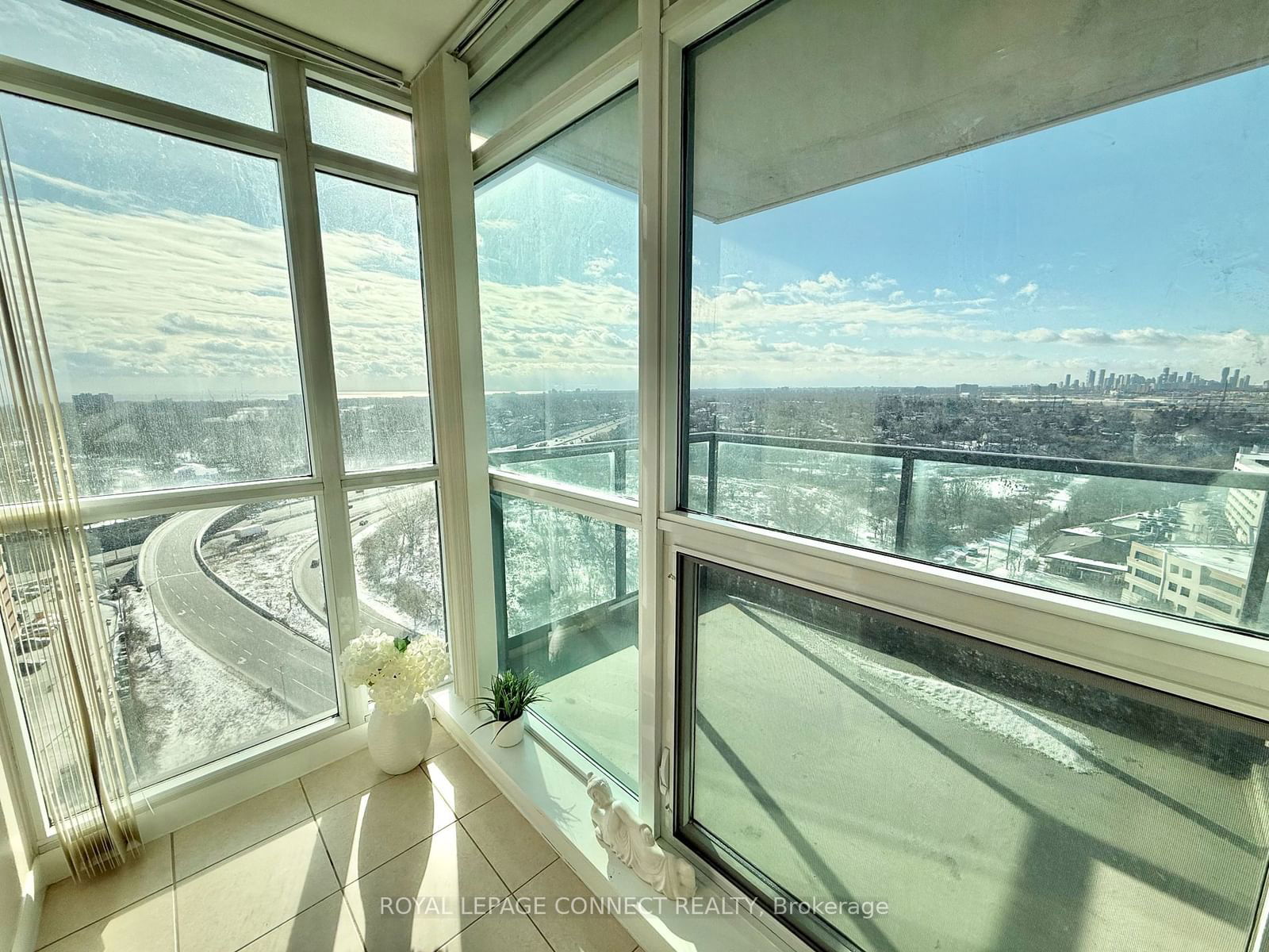 One Sherway II Condos, Etobicoke, Toronto