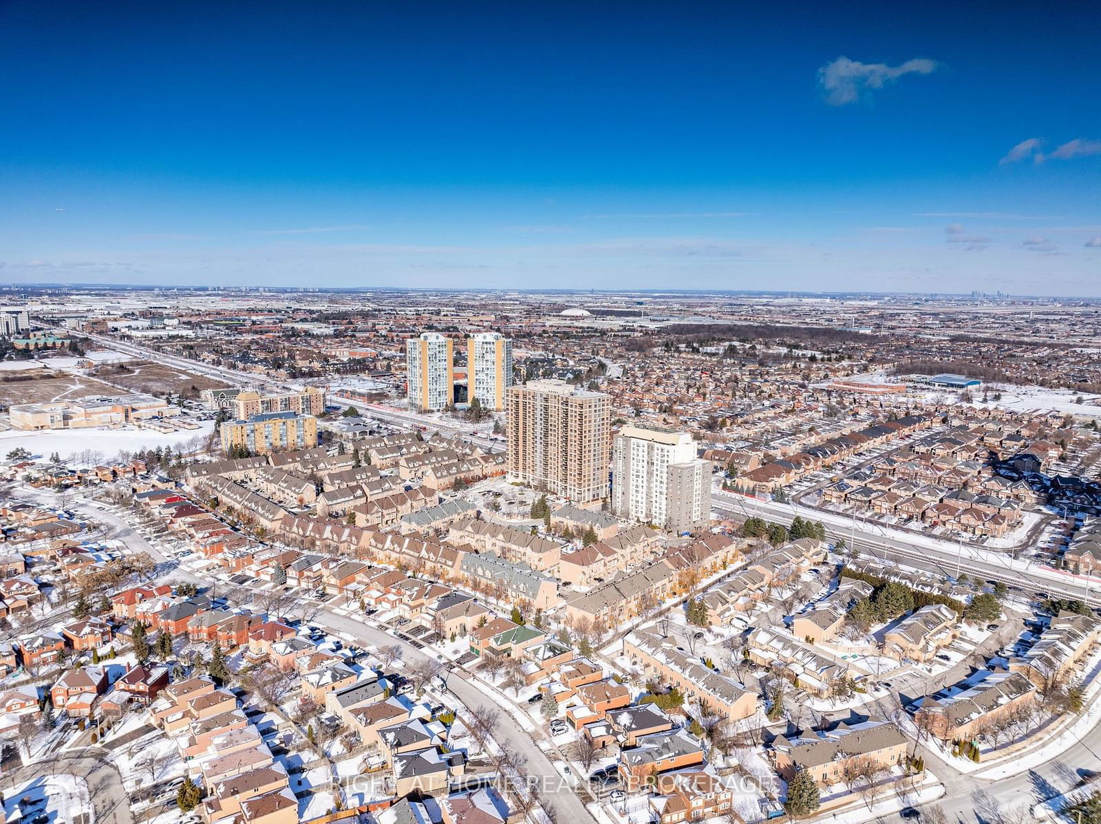 The Residences of Strathaven Condos, Mississauga, Toronto