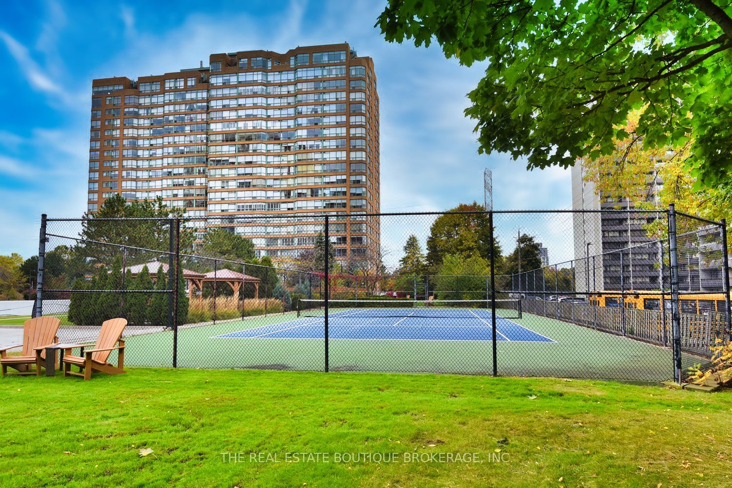 Grande Regency, Burlington, Toronto