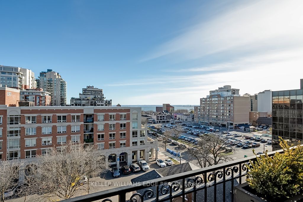 Elizabeth Condominiums, Burlington, Toronto