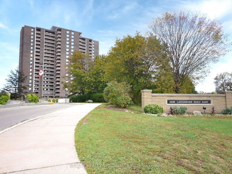 1535 Lakeshore Rd E, unit 1806 for sale